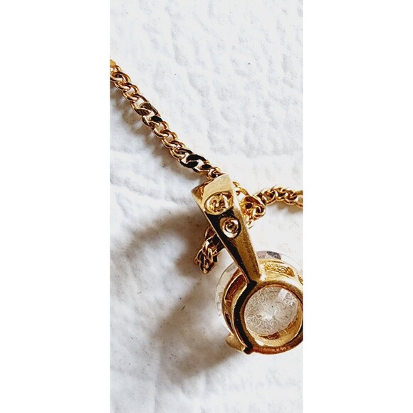 SWAROVSKI SWAN CRYSTAL SOLITAIRE PENDANT GOLD PLATED  18" CHAIN NECKLACE - Picture 6 of 7